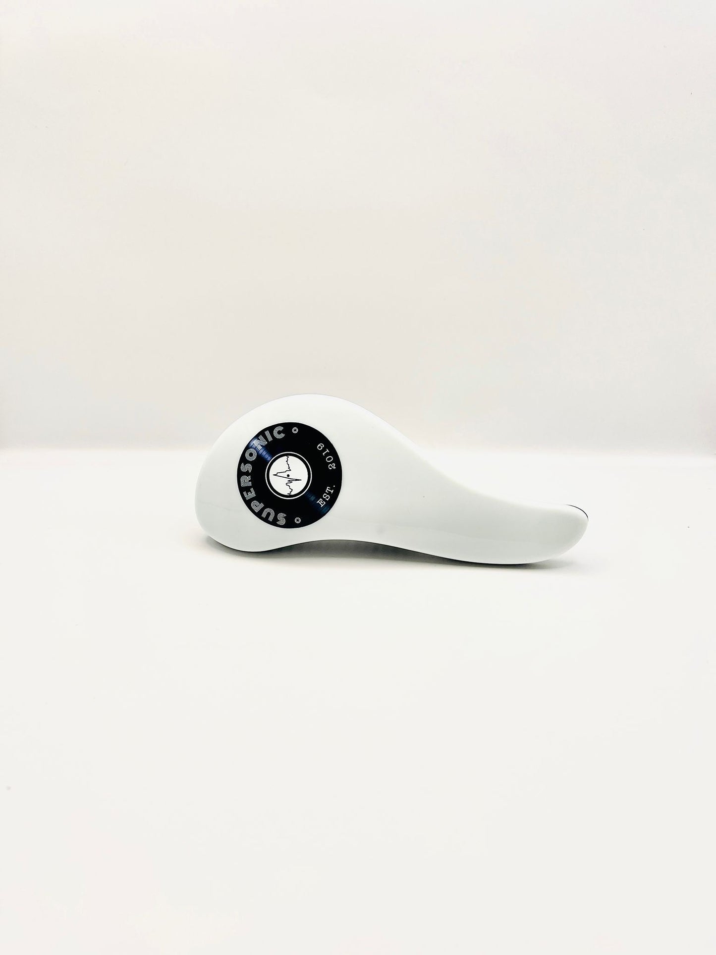 Hair + beard de-tanglng brush